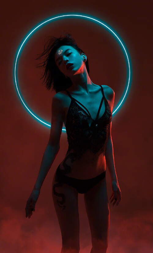 封锁外交官与油门，当哥斯达黎加在赛道内外同时超车